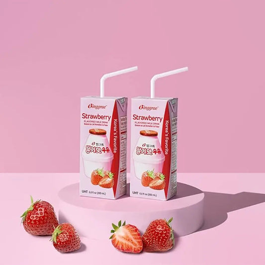 Binggrae Korean Strawberry Milk (Korea)