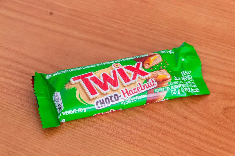 Twix Xtra Hazelnut Milk Chocolate (UK)